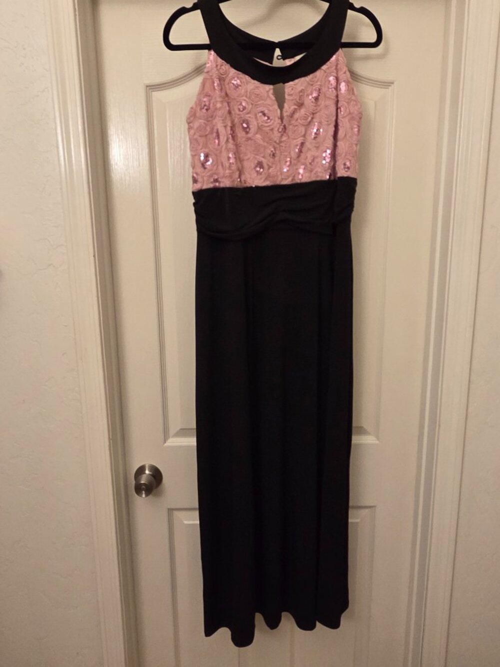 Women's En Focus Blush Pink Rosette Sequined Bodice Formal Dress SZ S Sleeveless